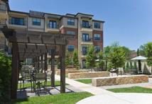 Quorum apartments in Addison